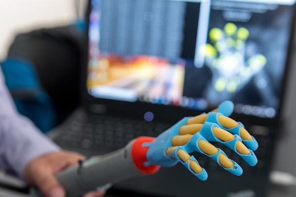Robotic hand and sensor